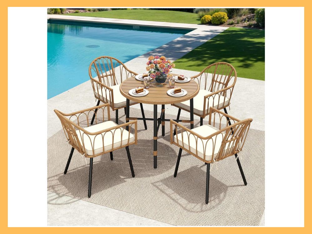 YITAHOME 5-Pc Wicker Round Dining w Umbrella, Beige